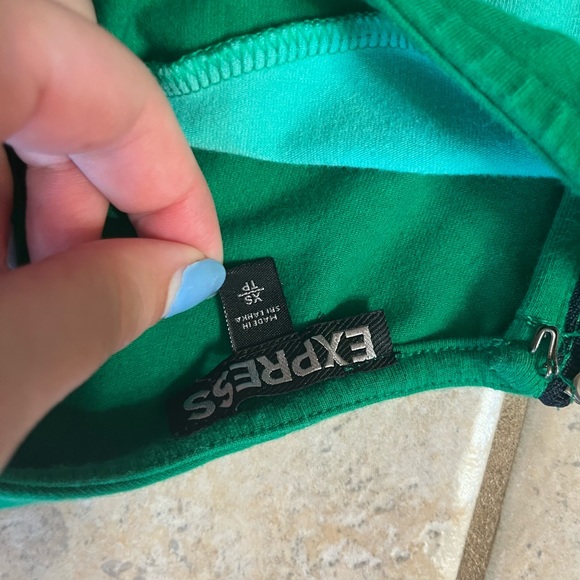 EXPRESS GREEN/TEAL COLOR BLOCKED SKATER DRESS - Picture 3 of 4